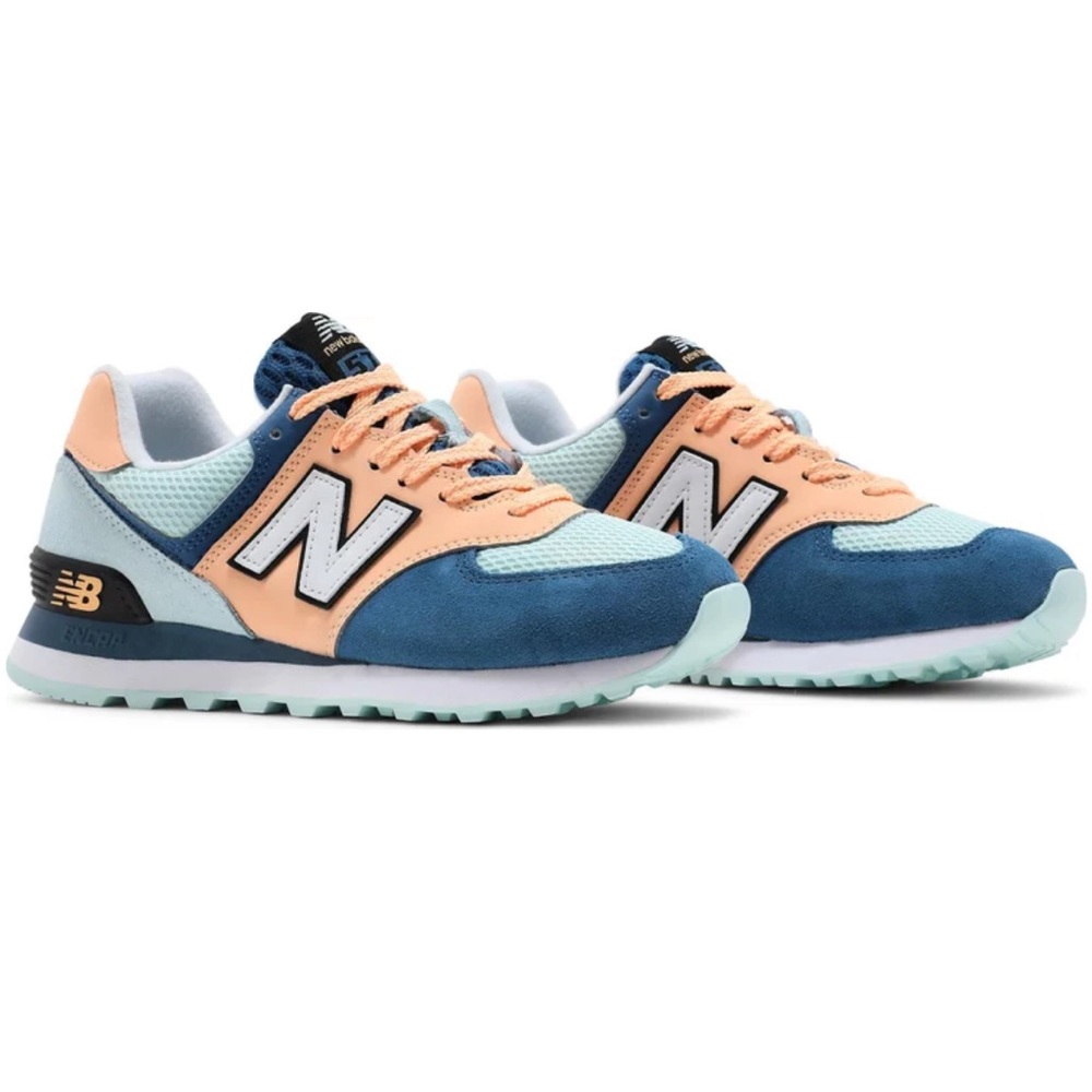 NEW BALANCE
Wmns 574 'Light Mango Blue'